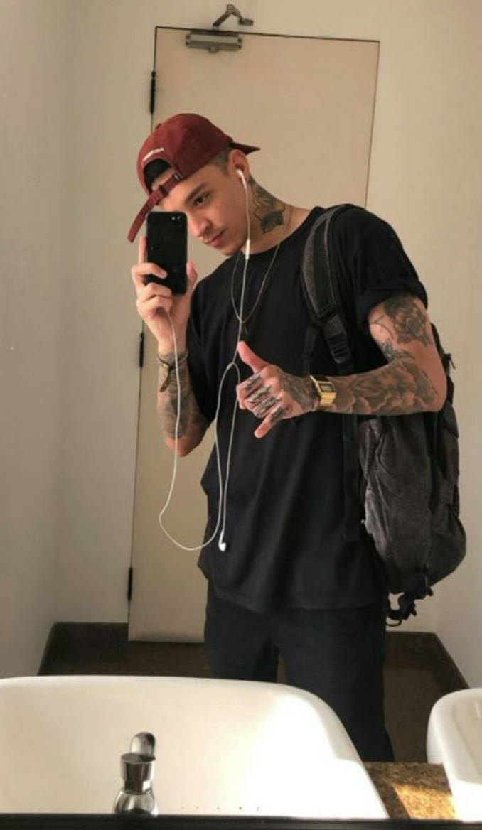 ✓ Alejandro García Fernández